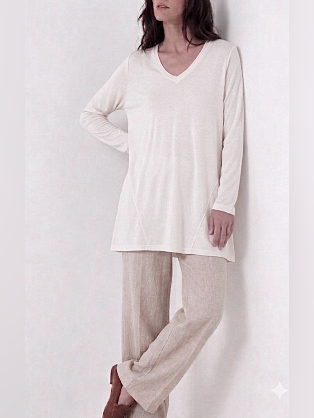 SOFT SURROUNDINGS LONG SWING TOP 3X SOFT WHITE V NECK COASTAL GRANDMA SEMI SHEER